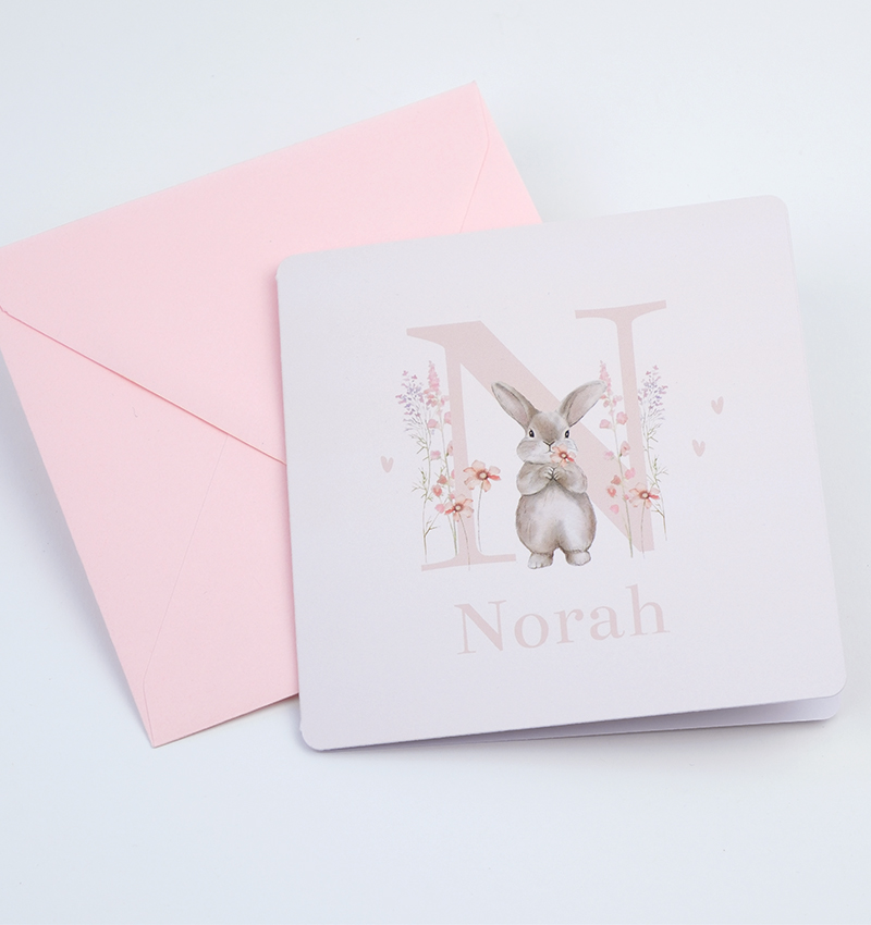 Geboortekaartjes met letter initiaal 